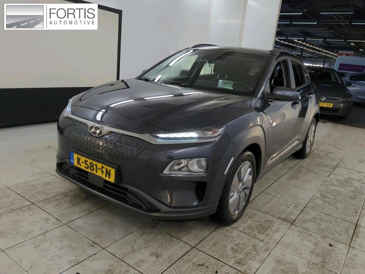 Hyundai Kona EV Fashion 64 kWh NL-AUTO | SOH 100% | NAVI | CAMERA