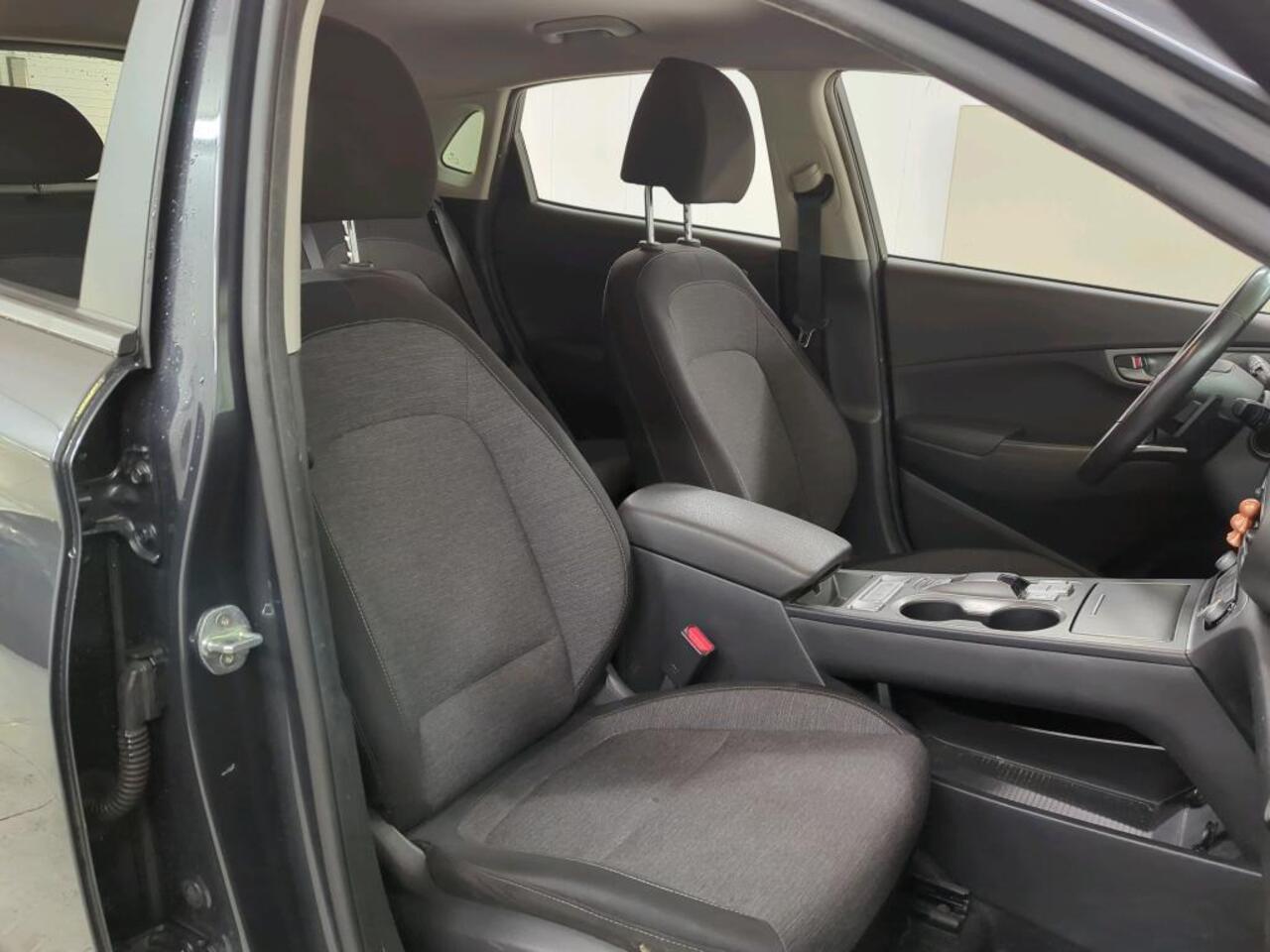 Hyundai Kona EV Fashion 64 kWh NL-AUTO | SOH 100% | NAVI | CAMERA