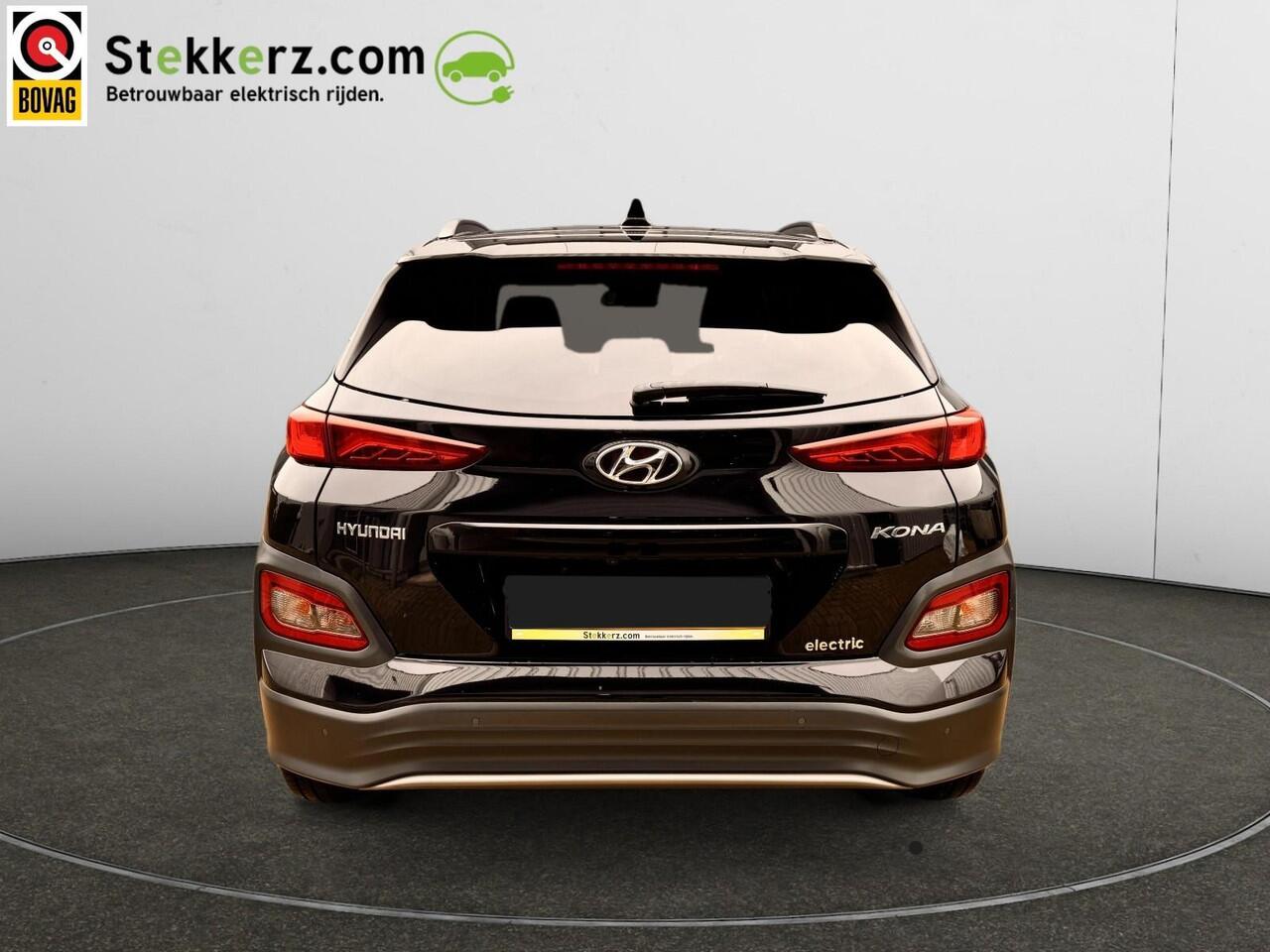 Hyundai Kona EV Premium 64 kWh SOH 99%, Stoelverwarming