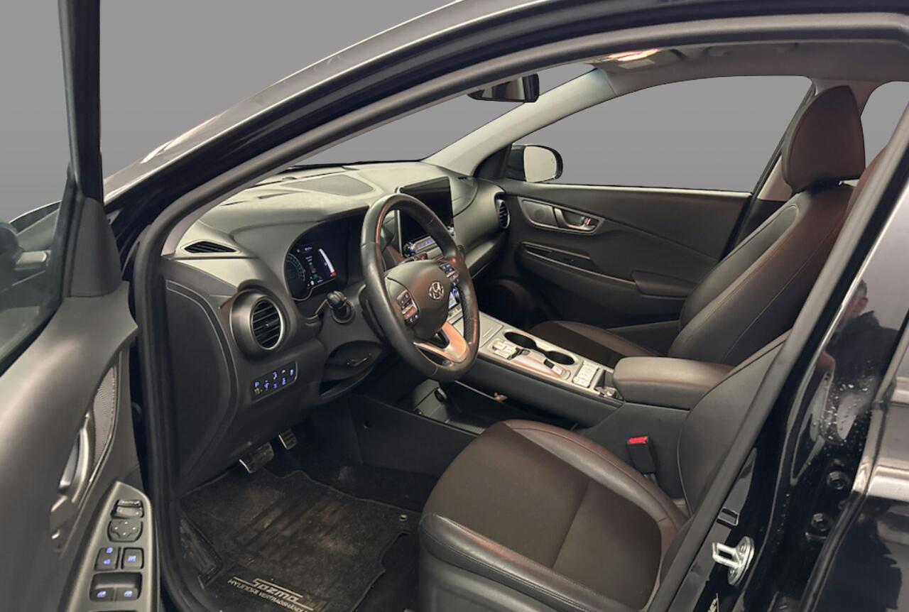 Hyundai Kona EV Premium 64 kWh SOH 99%, Stoelverwarming