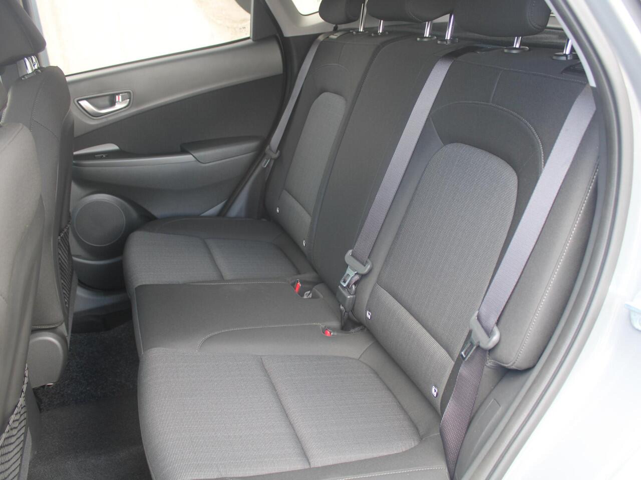 Hyundai Kona 1.0 T-GDI Comfort | TREKHAAK | APPLE CARPLAY | ACHTERUITRIJCAMERA |