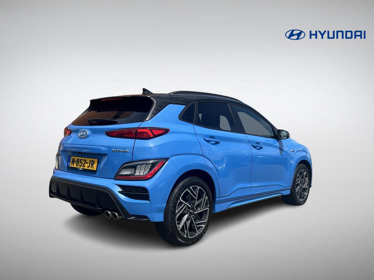 Hyundai Kona 1.0 T-GDI N Line | Navigatie Full-Map | Stoelverwarming + Ventilatie | Digitaal Instrumentenpaneel | Apple Carplay/Android Auto | Leder/Alcantara | LED Koplampen | Rijklaarprijs!