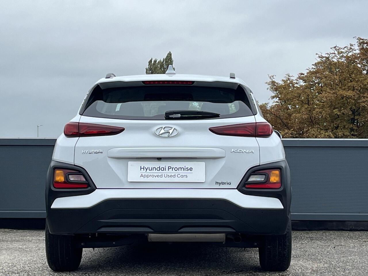 Hyundai Kona 1.6 GDI HEV Automaat Comfort | Apple Carplay/Android Auto | Achteruitrijcamera | 16'' Bi-color lmv |