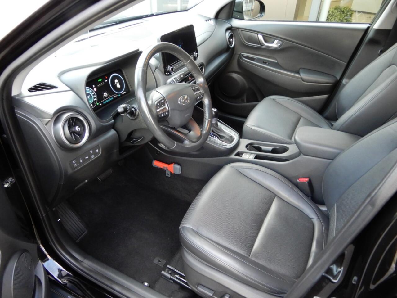 Hyundai Kona 1.6 GDI HEV Premium | Leder | Navigatie | Stoel verwarming | Com