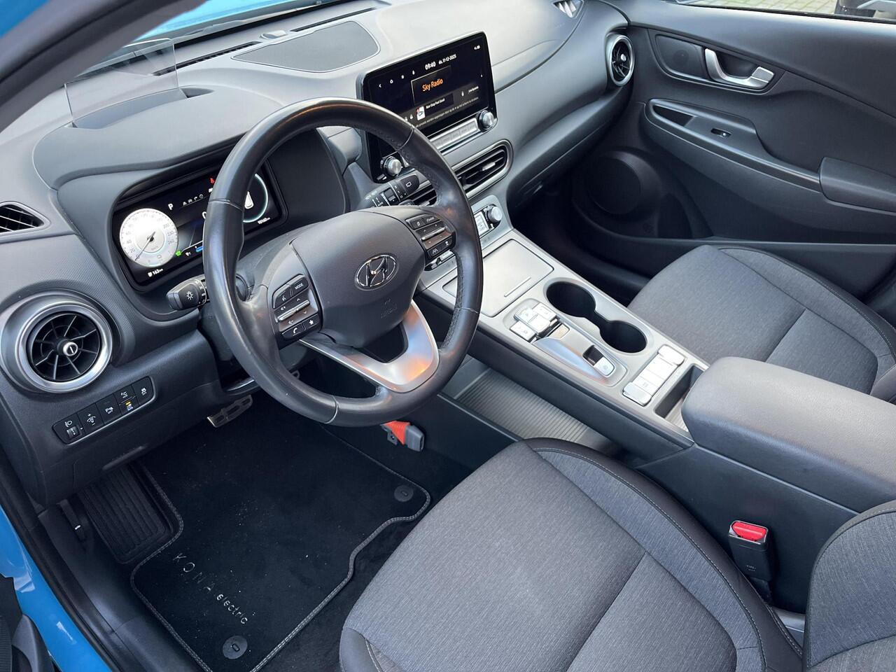 Hyundai Kona EV Fashion 64 kWh | Rijklaar | Navigatie | Grote accu |