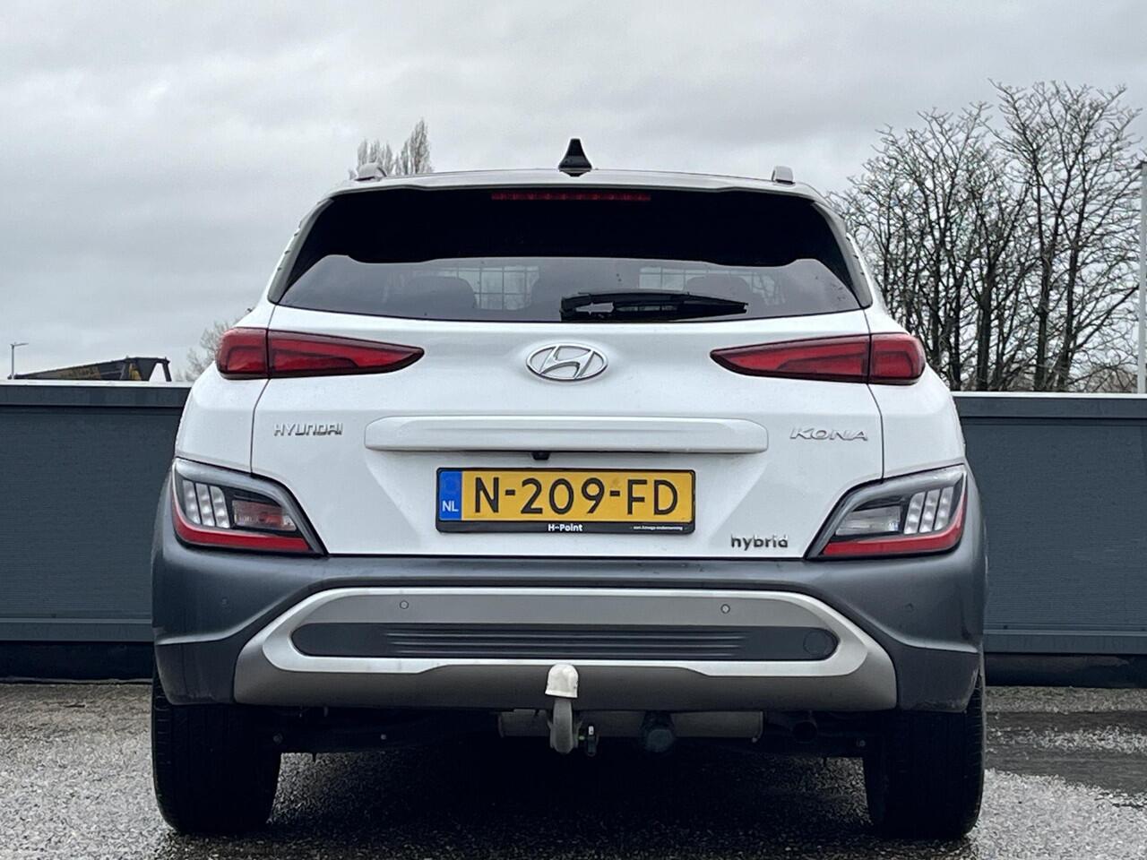 Hyundai Kona 1.6 GDI HEV Premium | Lederen bekleding | Trekhaak | 18'' 2-tone Lmv | Head up display | Adaptieve cruisecontrol |