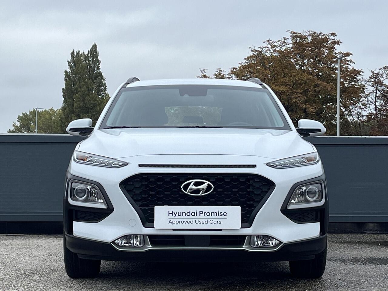 Hyundai Kona Comfort 1.6 GDI HEV 105pk AUTOMAAT | APPLE CARPLAY / ANDROID AUTO | CAMERA | 16'' BI-COLOR LM-VELGEN |