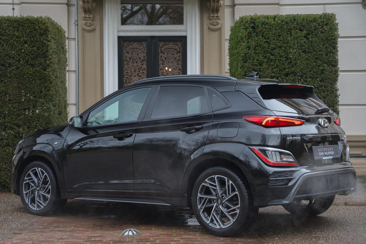 Hyundai Kona 1.6 T-GDI N-Line 199 PK | ADAPTIVE | STOELVENTILATIE | CAMERA | CARPLAY