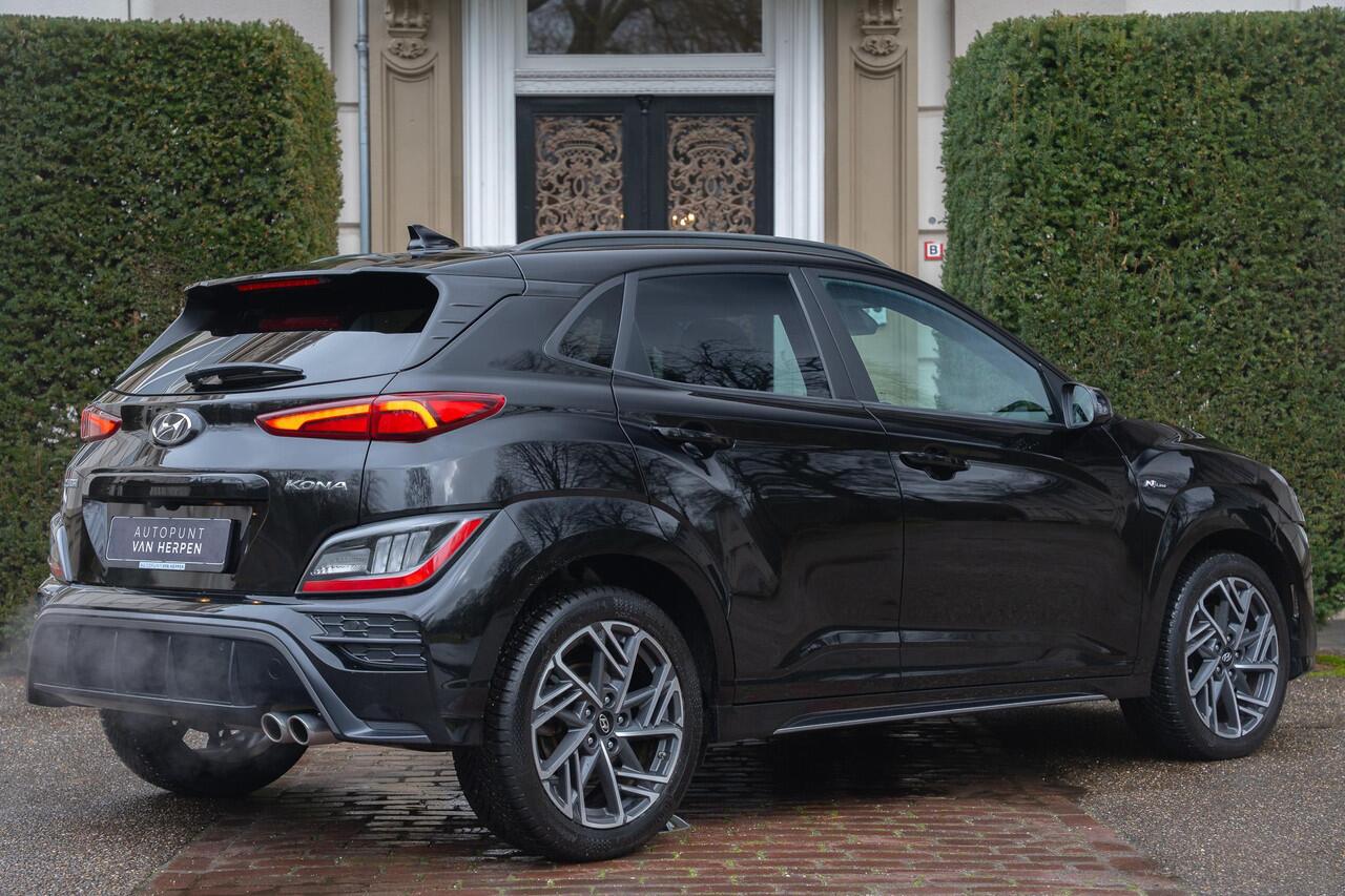Hyundai Kona 1.6 T-GDI N-Line 199 PK | ADAPTIVE | STOELVENTILATIE | CAMERA | CARPLAY