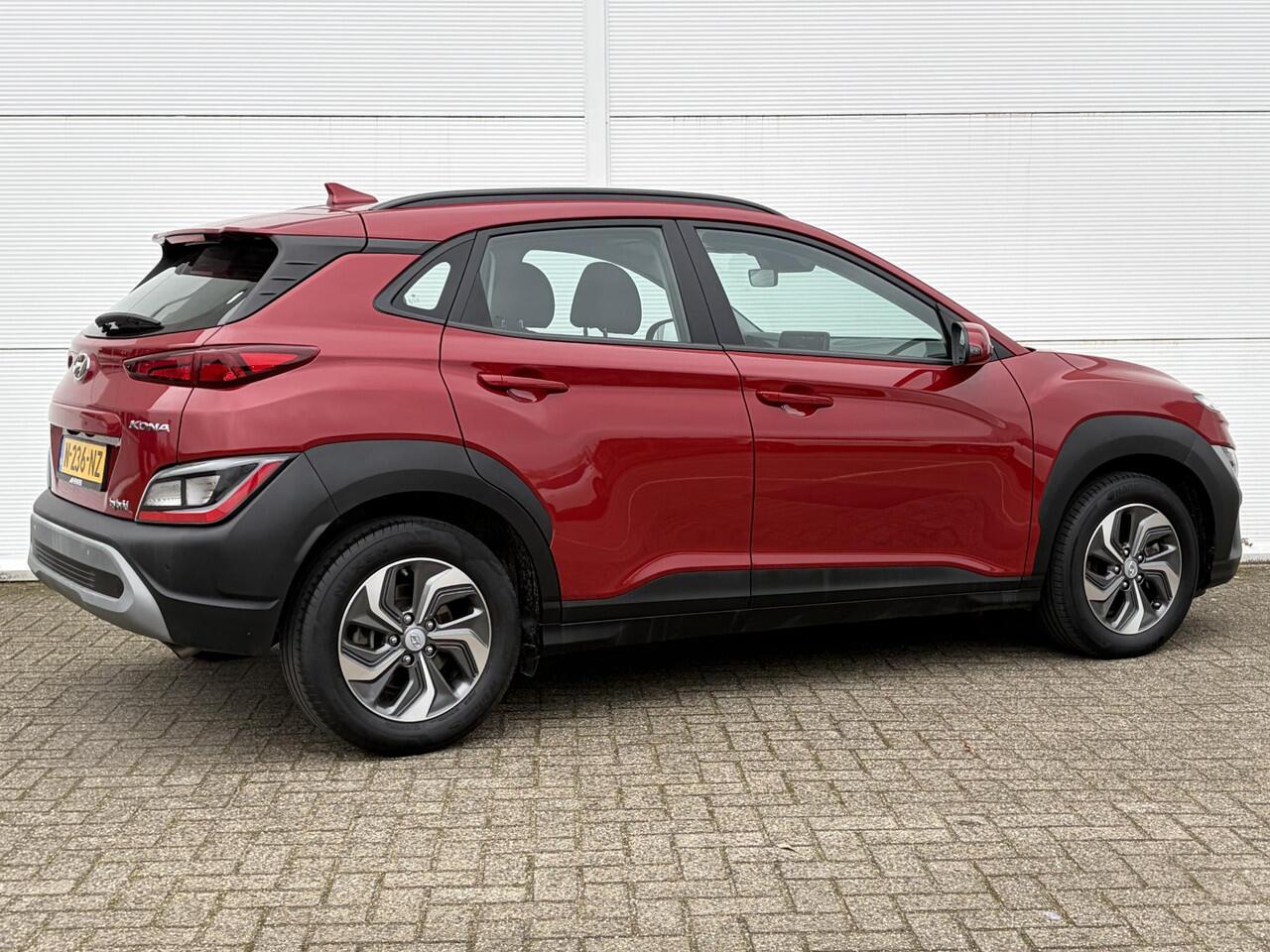 Hyundai Kona 1.6 GDI HEV Comfort Smart / Apple Carplay/Android Auto / Navigatiesysteem full map / Airco (automatisch) /