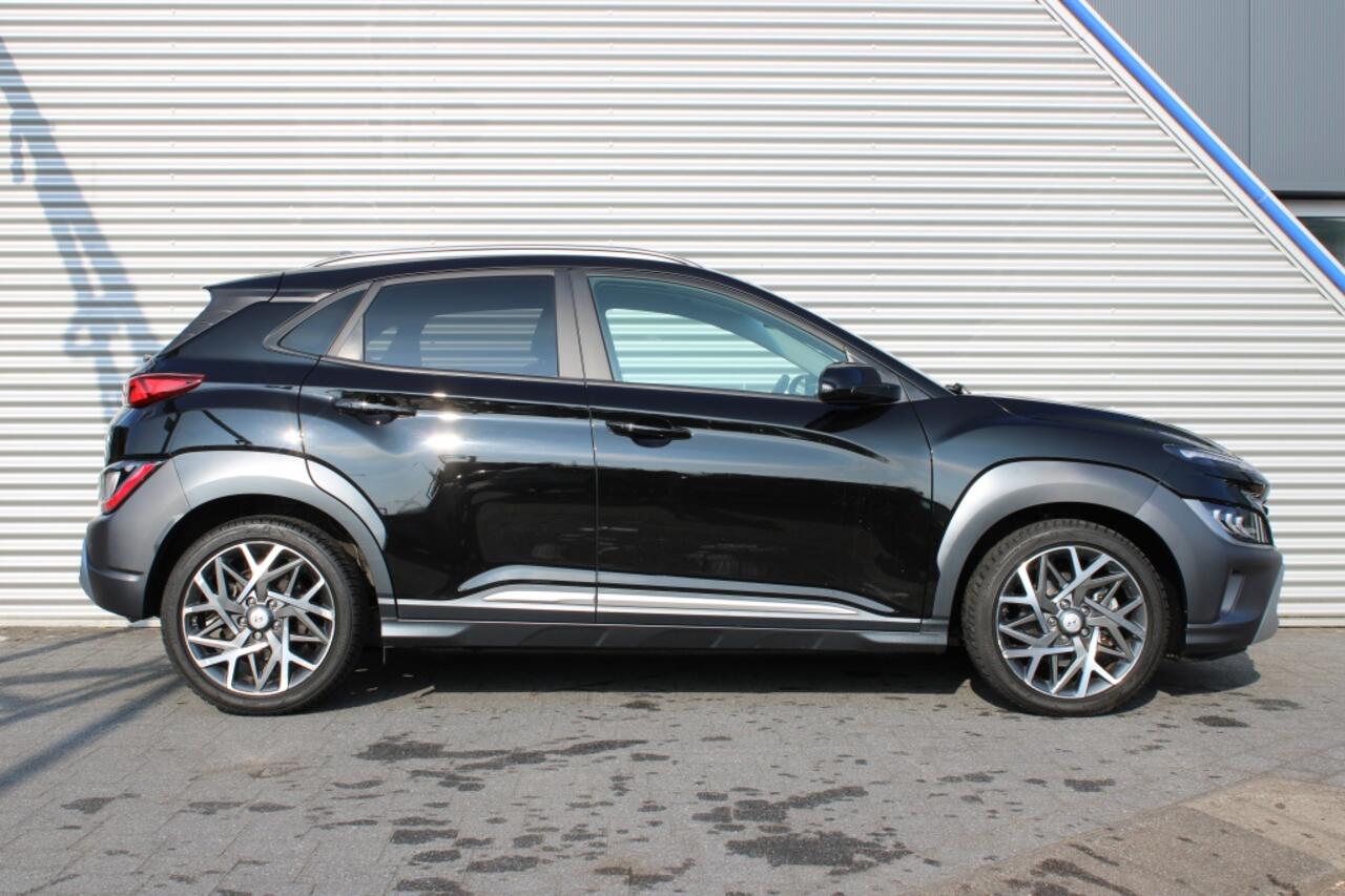 Hyundai Kona 1.6 GDI HEV Fashion + 18 Inch