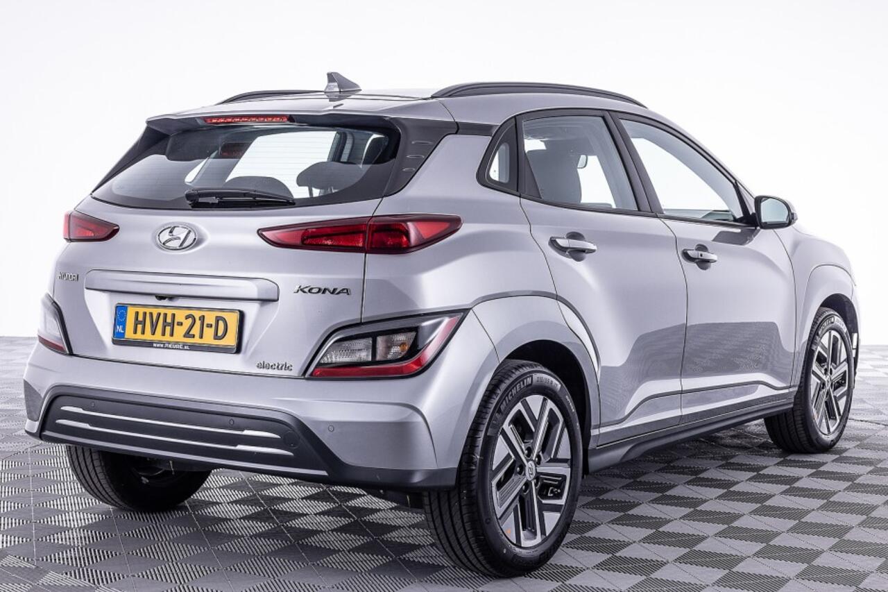 Hyundai Kona EV Fashion 39 kWh | SOH 100% | 3 Fase | CARPLAY | ECC | VELGEN