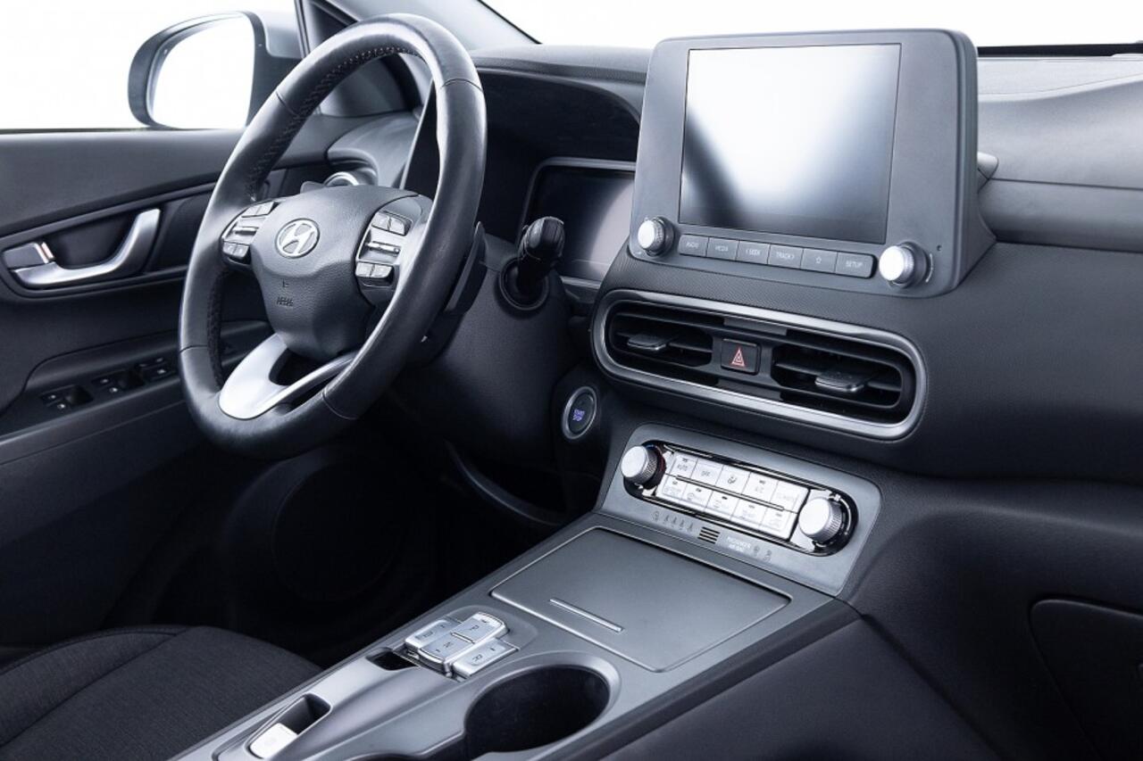 Hyundai Kona EV Fashion 39 kWh | SOH 100% | 3 Fase | CARPLAY | ECC | VELGEN