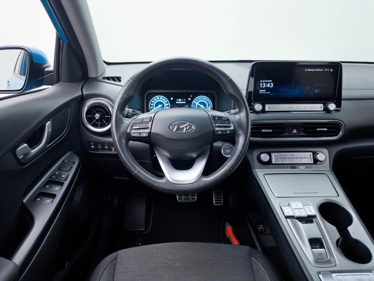 Hyundai Kona EV Comfort 64 kWh | Trekhaak | Warmtepomp | Navigatie