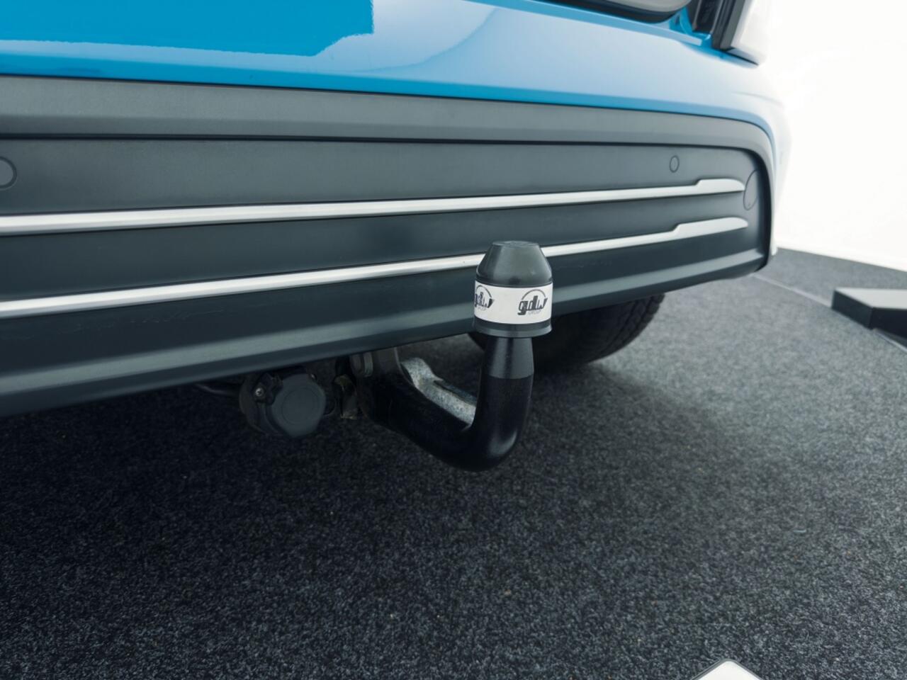 Hyundai Kona EV Comfort 64 kWh | Trekhaak | Warmtepomp | Navigatie