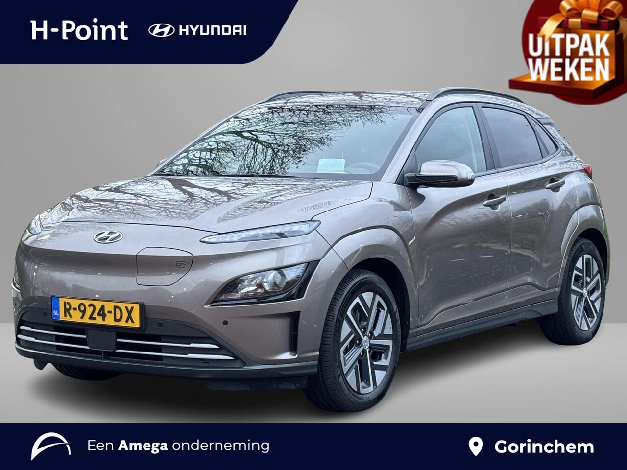 Hyundai Kona EV Fashion 64 kWh | 3-Fase OBC lader | Adaptieve cruisecontrol | Grootscherm Navigatie | Achteruitrijcamera | Apple Carplay & Android Auto | Head-up display |