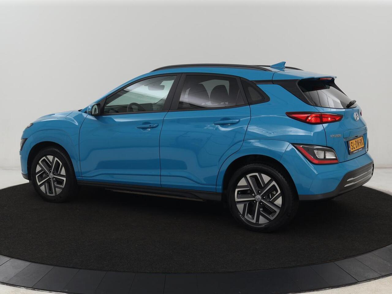 Hyundai Kona EV Comfort 39 kWh | Adaptive cruise | Camera | Carplay | Climate control | Digital Cockpit | Full LED