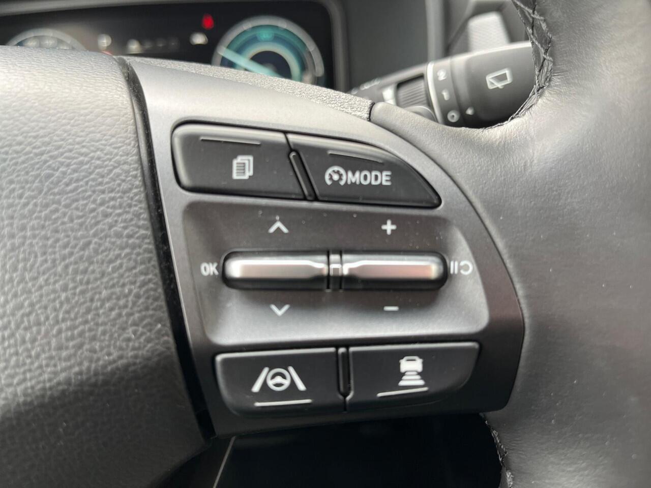 Hyundai Kona Fashion 1.6 GDI HEV 140pk | PREMIUM LEDEREN INTERIEUR | CLIMA | APPLE CARPLAY / ANDROID AUTO | ELEK. VERSTELBARE STOELEN | DODEHOEKBEW. |