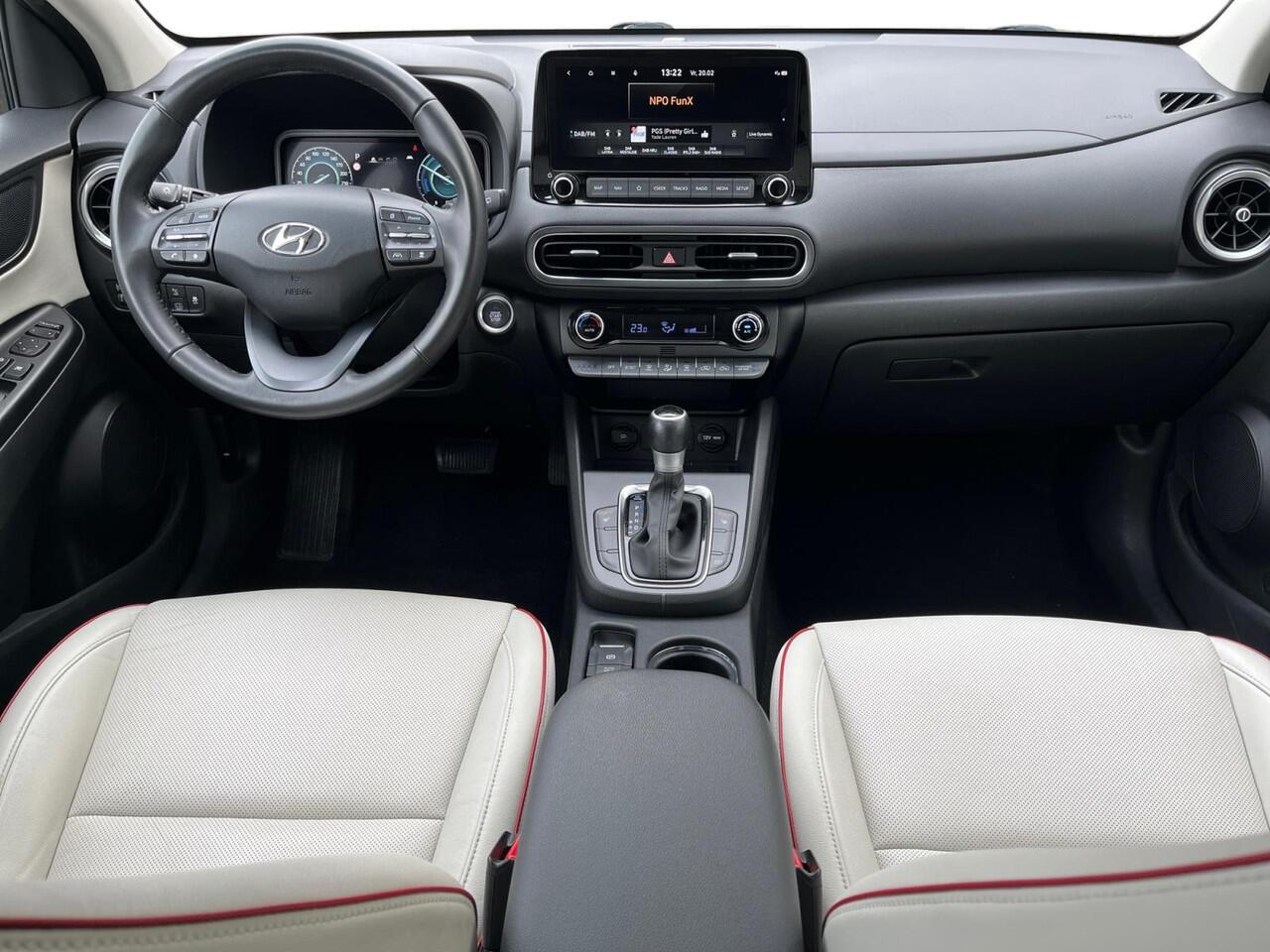 Hyundai Kona Fashion 1.6 GDI HEV 140pk | PREMIUM LEDEREN INTERIEUR | CLIMA | APPLE CARPLAY / ANDROID AUTO | ELEK. VERSTELBARE STOELEN | DODEHOEKBEW. |
