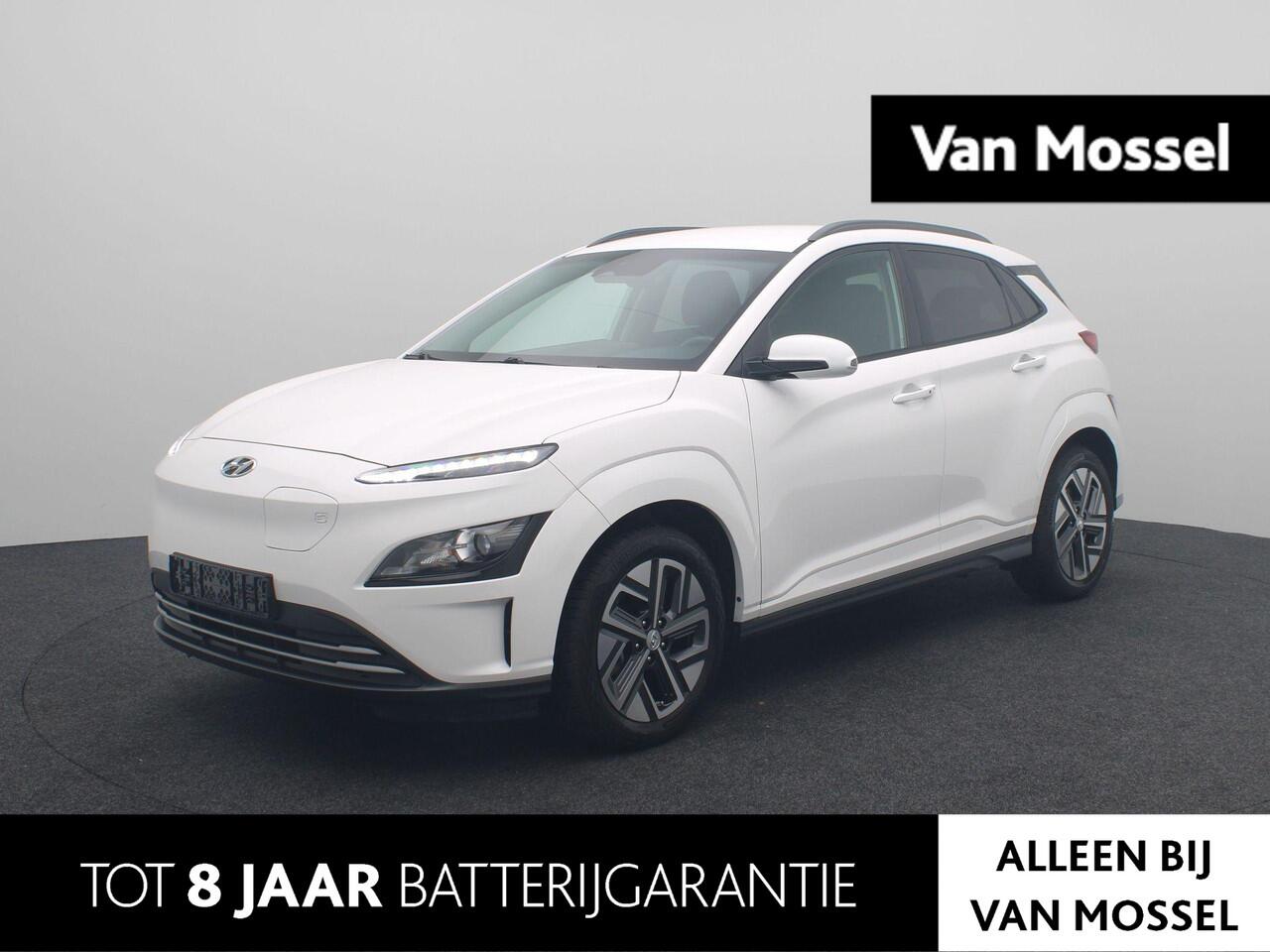 Hyundai Kona EV Fashion 39 kWh 136PK | Apple Carplay & Android-auto | Keyless | Achteruitrijcamera + Parkeersensoren | Climate Control | Licht,- regensensor