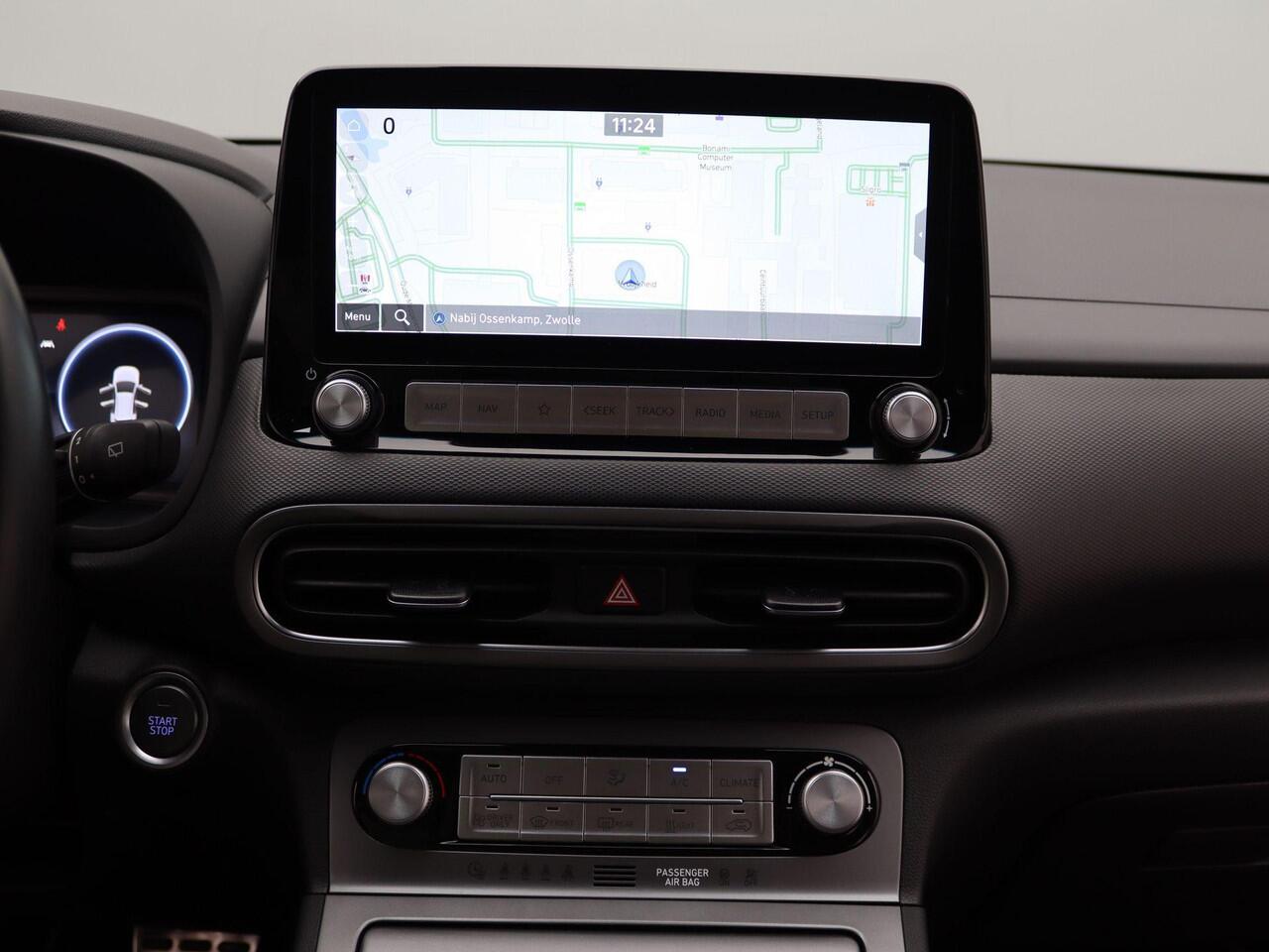 Hyundai Kona EV Fashion 39 kWh Navigatie | Climate Control | Cruise Control | Lane Assist