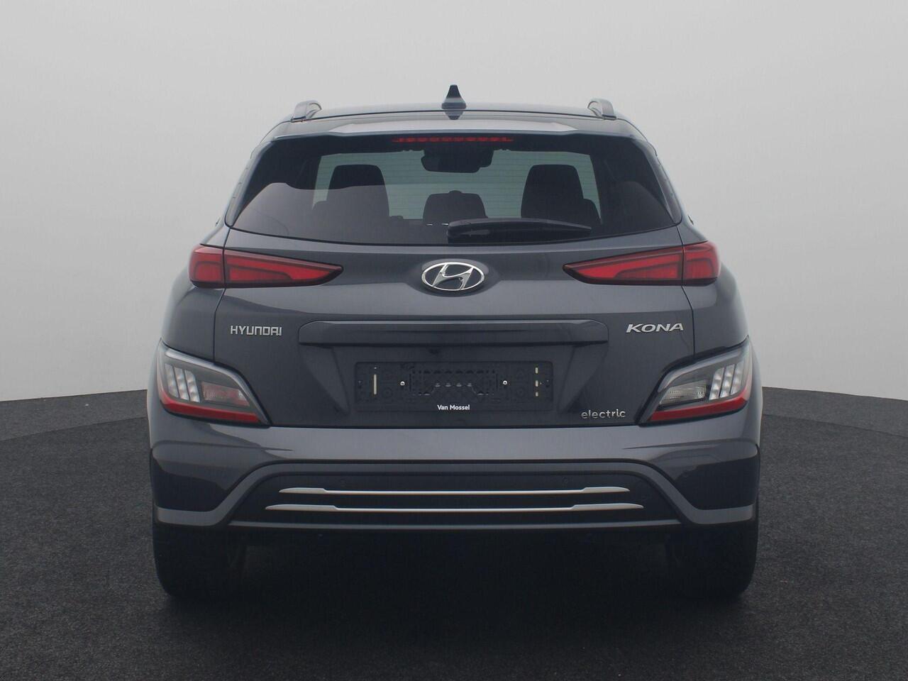 Hyundai Kona EV Fashion 39 kWh Navigatie | Climate Control | Cruise Control | Lane Assist