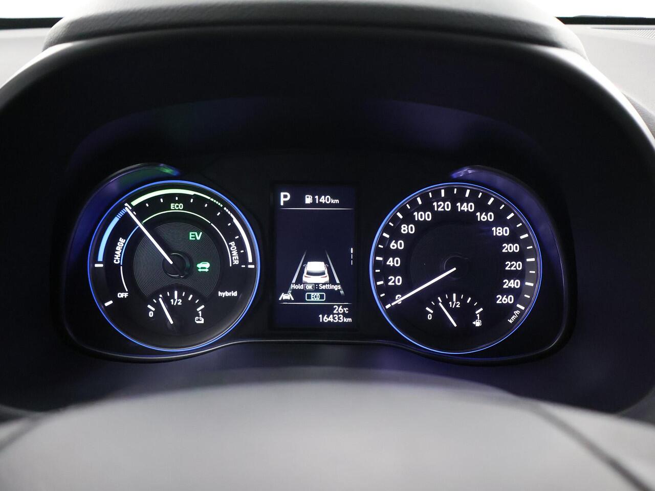 Hyundai Kona 1.6 GDI HEV Comfort Smart | Navigatiesysteem | Parkeercamera | Climate Control | Krell Audio | Cruise Control Adaptief