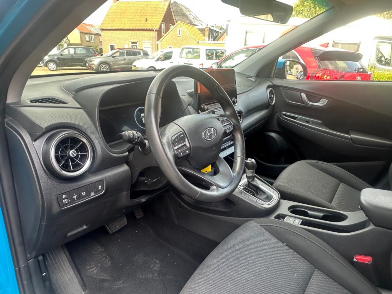 Hyundai Kona 1.6 GDI HEV COMF SM
