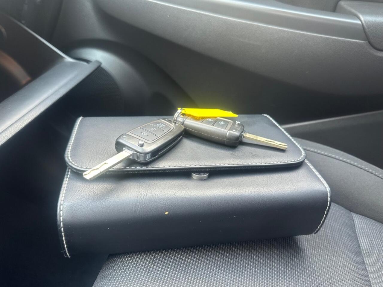 Hyundai Kona 1.6 GDI HEV COMF SM