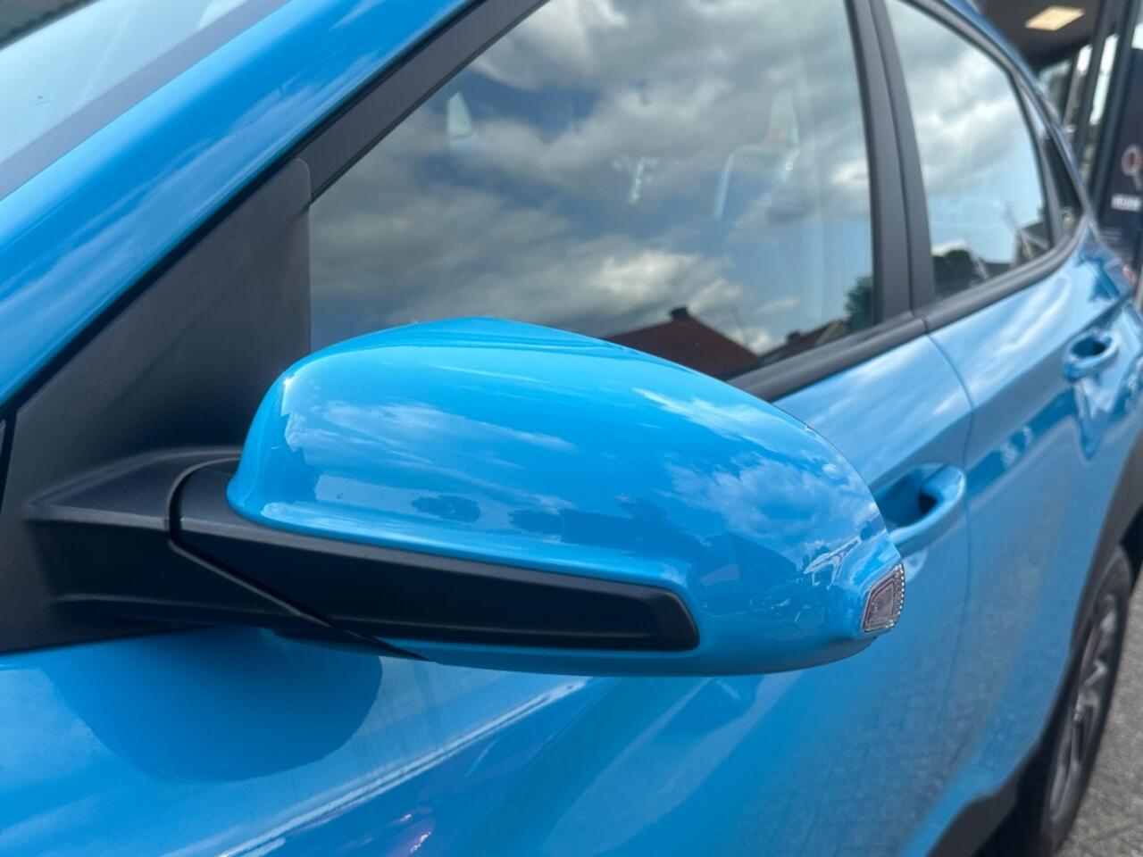 Hyundai Kona 1.6 GDI HEV COMF SM