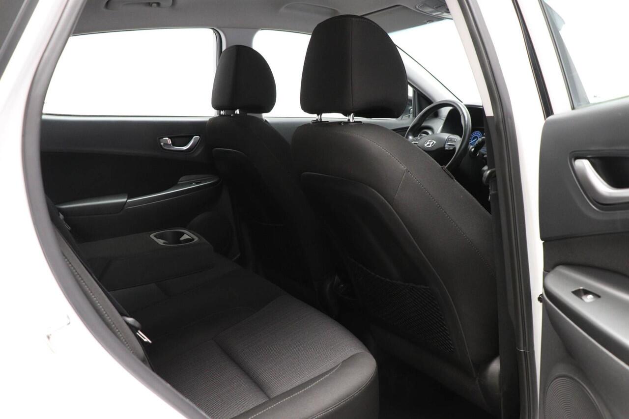 Hyundai Kona 1.6 GDI HEV Fashion Design Sky | STUURVERWARMING | DAB | APPLE | CAMERA | 18"