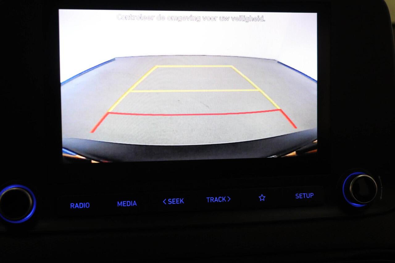 Hyundai Kona 1.6 GDI HEV Fashion Design Sky | STUURVERWARMING | DAB | APPLE | CAMERA | 18"