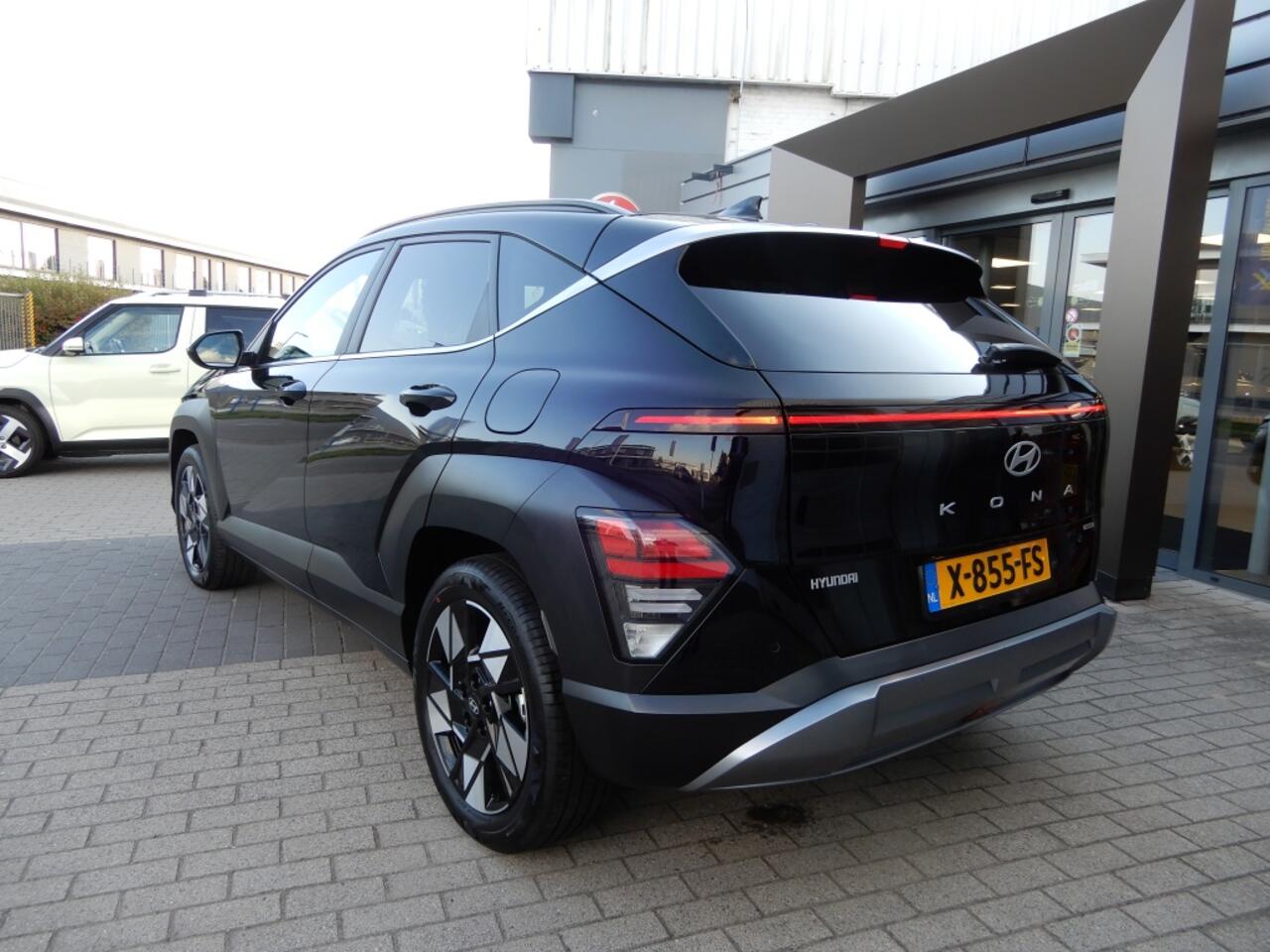 Hyundai Kona 1.6 GDI HEV Comfort Smart | Navigatie | Elek. kofferbak | Cruise