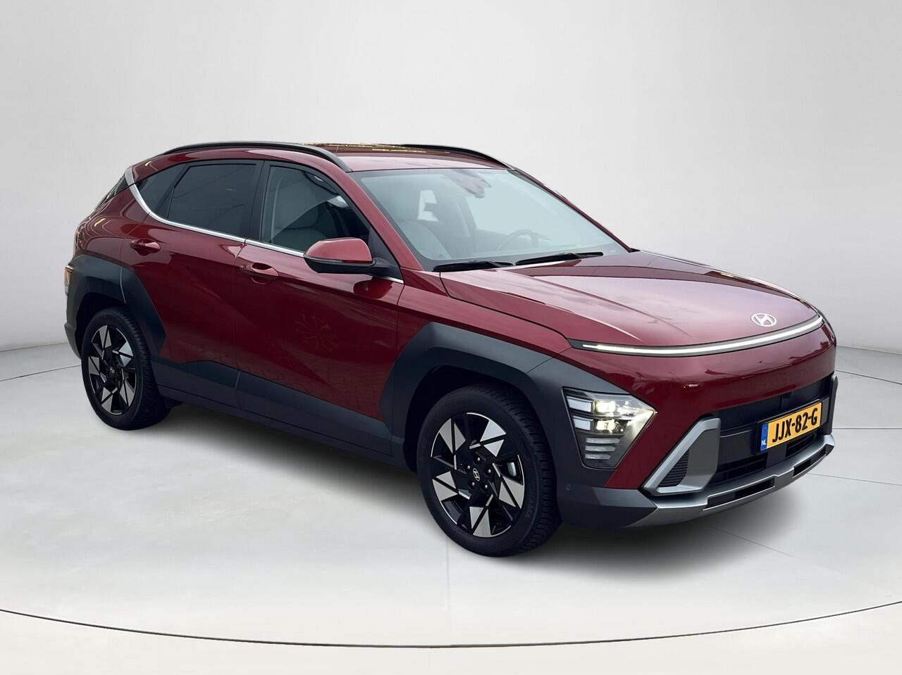 Hyundai Kona 1.6 GDI HEV Premium | 3 jaar garantie | Rijklaarprijs dus geen extra afleverkosten! | Automaat | Leder bekleding |