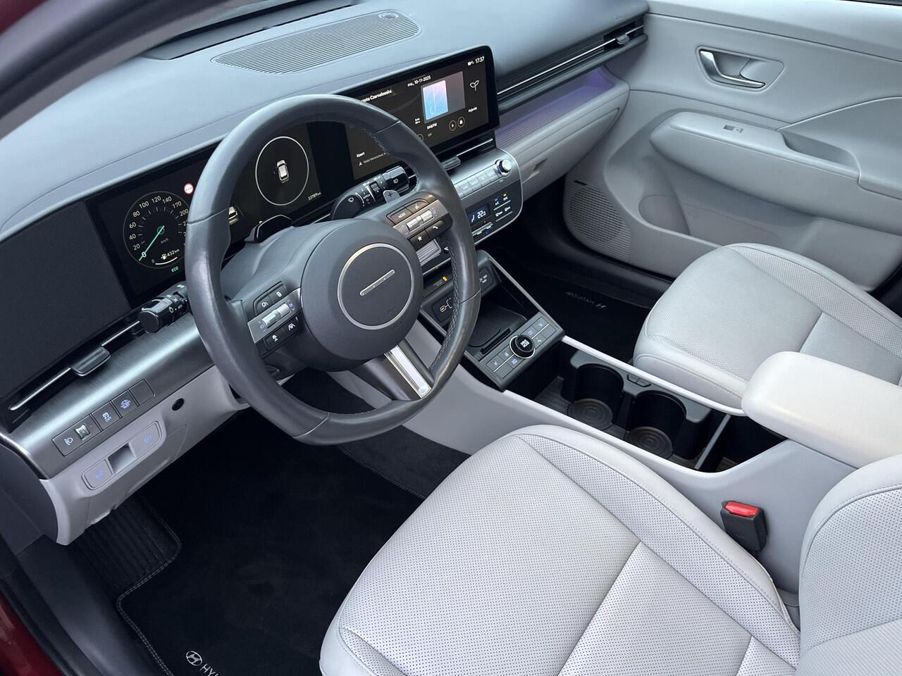 Hyundai Kona 1.6 GDI HEV Premium | 3 jaar garantie | Rijklaarprijs dus geen extra afleverkosten! | Automaat | Leder bekleding |