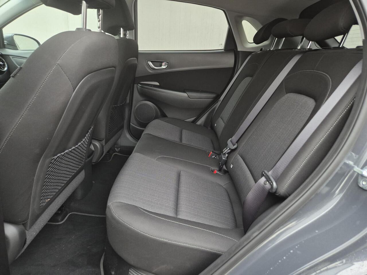 Hyundai Kona 1.6 GDI HEV Fashion Automaat / Fabrieksgarantie tot 02-2028 / Dealer onderhouden / Head Up Display / Keyless Entry/Start / cruise control / Achteruitrijcamera / Draadloze telefoon lader / Krell Audio Systeem /