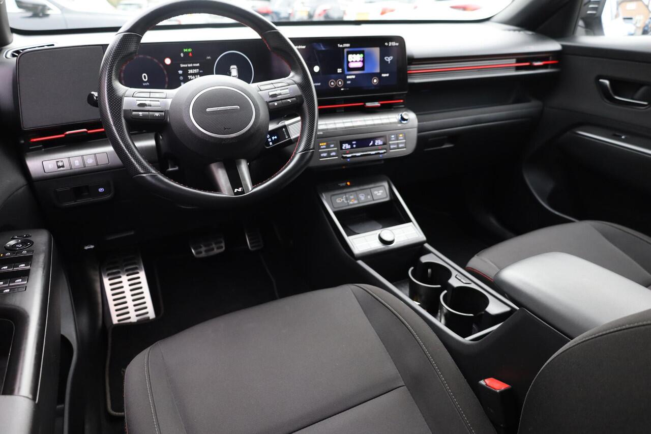 Hyundai Kona 1.6 GDI HEV N-LINE Edition CARPLAY CAMERA ACC DAB NAVI CLIMA LANE-ASSIST DAW KEYLESS DRAADLOZE-OPLADER 2XPDC 18''LMV ENZ.