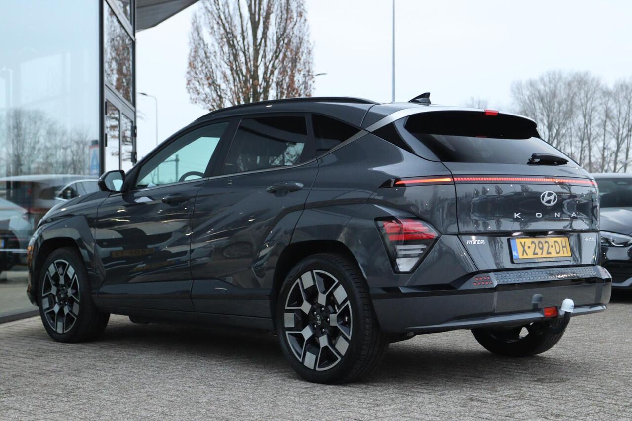 Hyundai Kona ELECTRIC PREMIUM 65.4 kWh | LEDER | TREKHAAK | HUD | 360 CAMERA | MEMORY | ADAPTIVE CRUISE | STOEL- STUURVERW. | CARPLAY