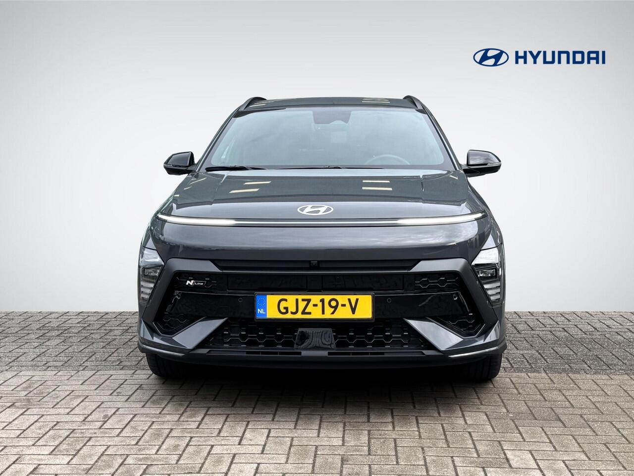 Hyundai Kona 1.6 GDI HEV N Line | Navigatie Full-Map | Elek. Kofferklep | Stoelverwarming + -Ventilatie | BOSE Audio | Geheugenstoel | 360° Camera | Rijklaarprijs!