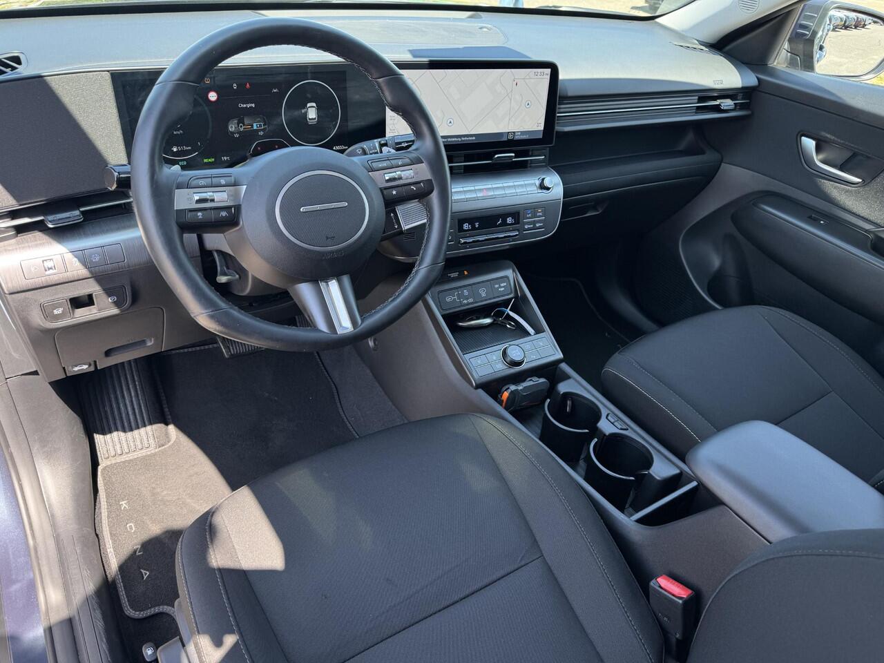 Hyundai Kona 1.6 GDI HEV Comfort Smart | Elek. Achterklep | Stuur- + Stoelverwarming | Full-LED | Adapt. Cruise Control | Keyless Entry | Rijklaarprijs!