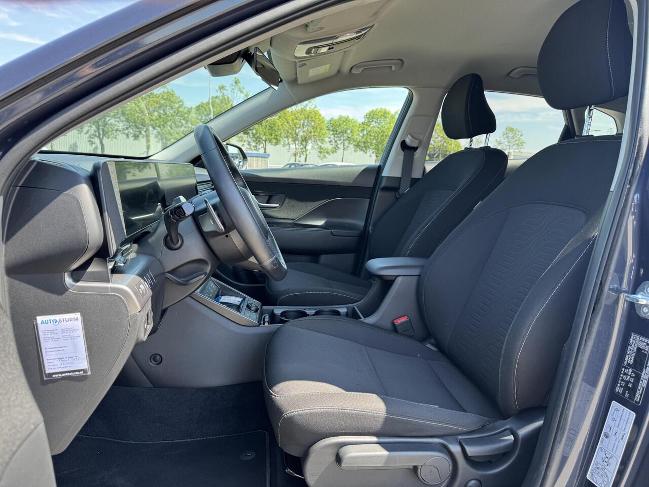 Hyundai Kona 1.6 GDI HEV Comfort Smart | Elek. Achterklep | Stuur- + Stoelverwarming | Full-LED | Adapt. Cruise Control | Keyless Entry | Rijklaarprijs!