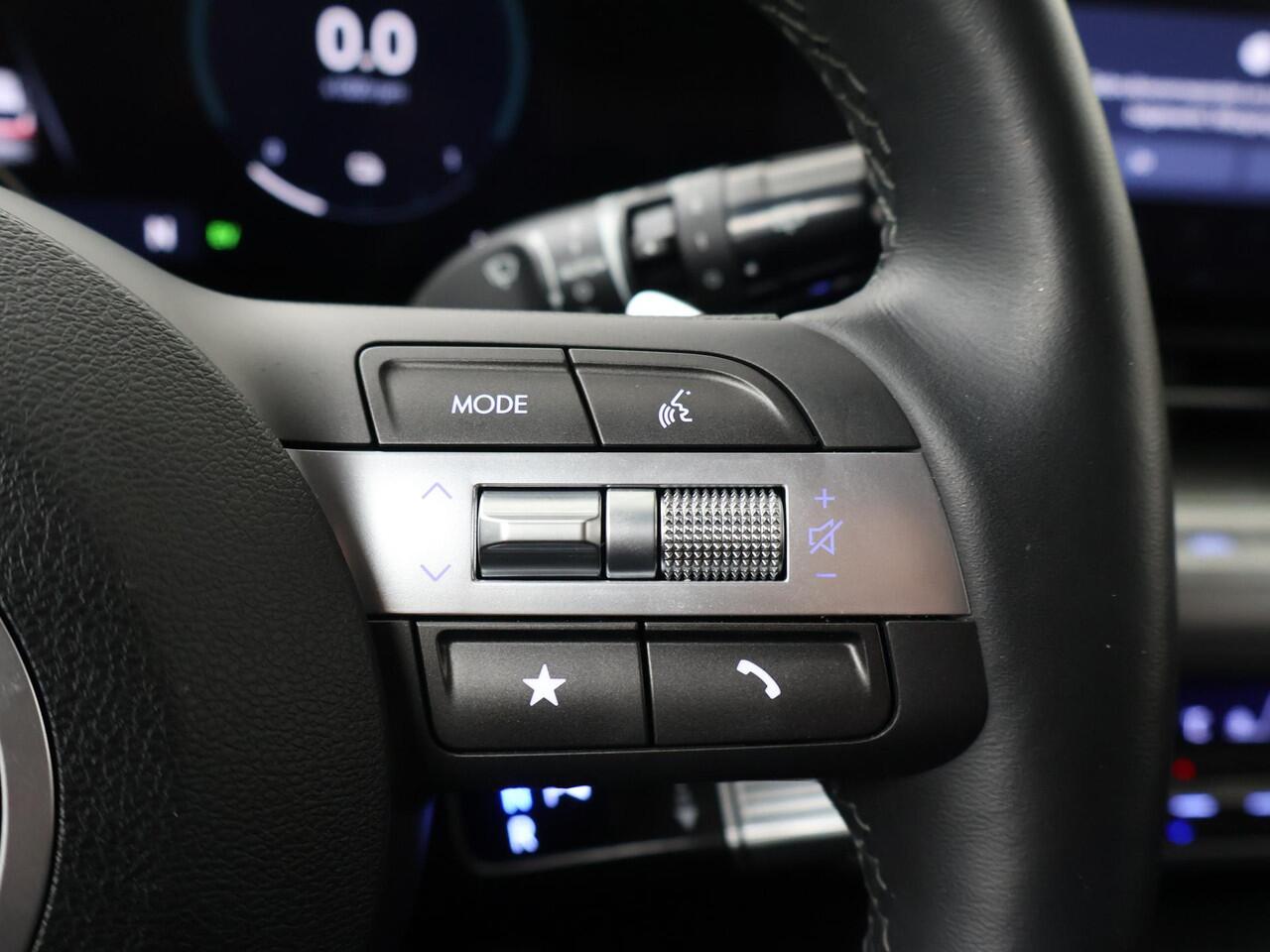 Hyundai Kona 1.6 GDI HEV Comfort Smart | 141 PK | Automaat | Multifunctioneel stuurwiel | Stoelverwarming | Achteruitrij camera |