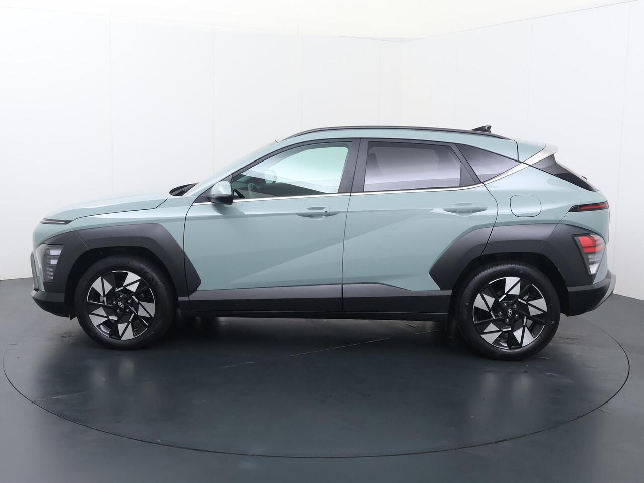 Hyundai Kona 1.6 GDI HEV Comfort Smart | 141 PK | Automaat | Multifunctioneel stuurwiel | Stoelverwarming | Achteruitrij camera |
