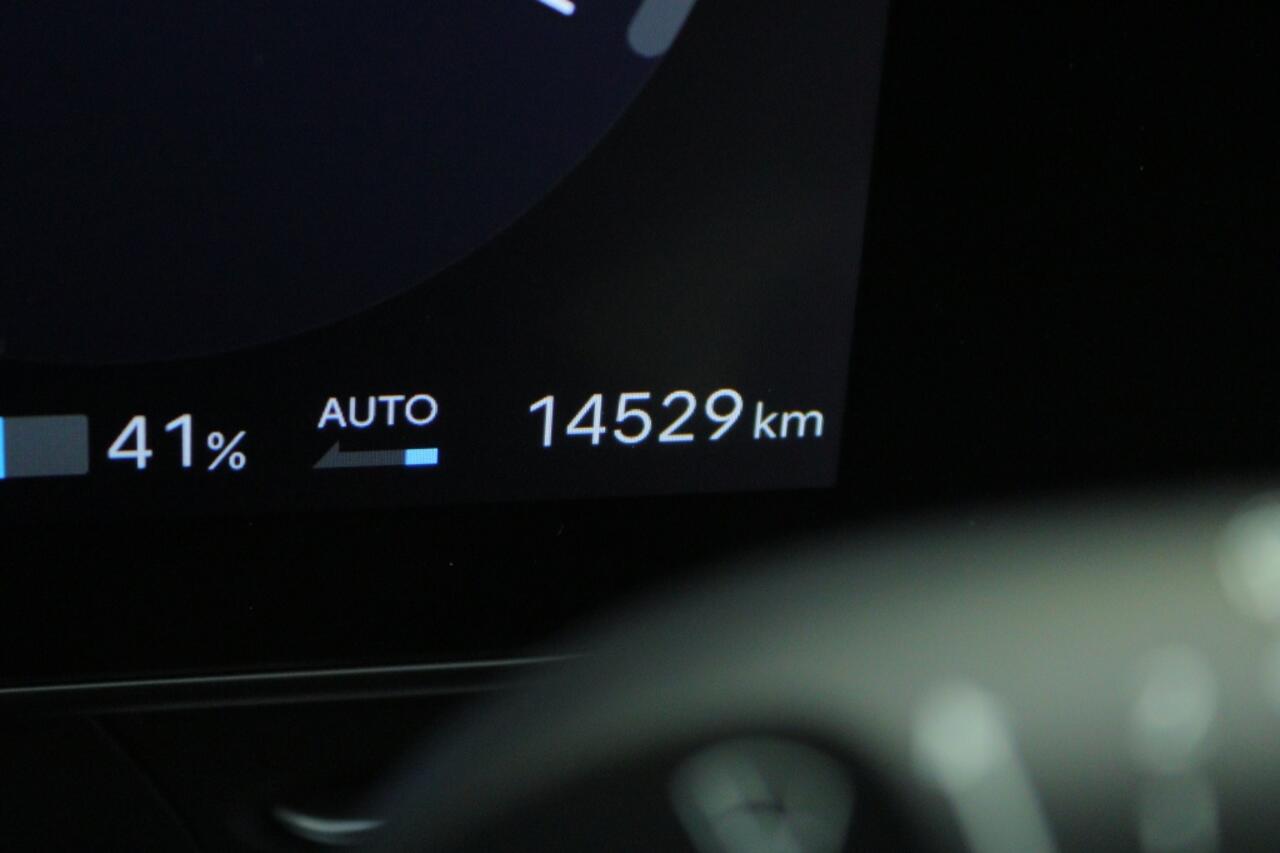 Hyundai Kona Comf. Smart 65.4 kWh | Navigatie | Parkeersensoren |