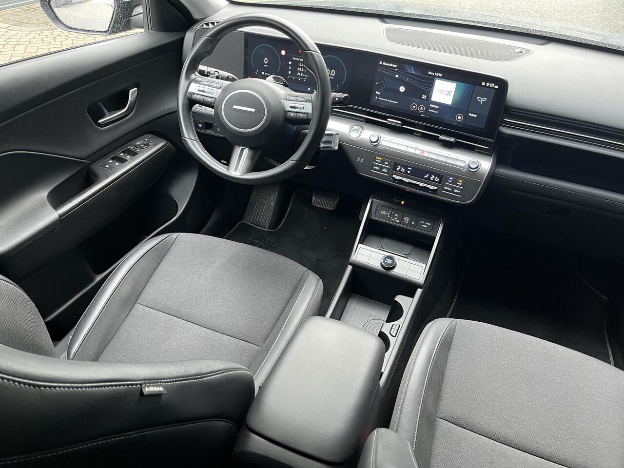 Hyundai Kona 1.6 GDI HEV 140 PK Comfort smart Sky++ | Schuifkanteldak | Premium interieur | 360o Camera | Fabrieksgarantie 08-2029 |