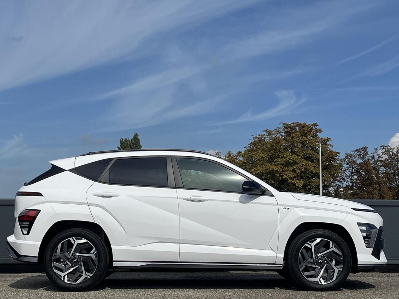 Hyundai Kona N Line Edition 1.6 GDI HEV 140pk AUTOMAAT | NAVI | APPLE CARPLAY / ANDROID AUTO | 18'' BI-COLOR LM-VELGEN | CAMERA | ADAPTIVE CRUISE |