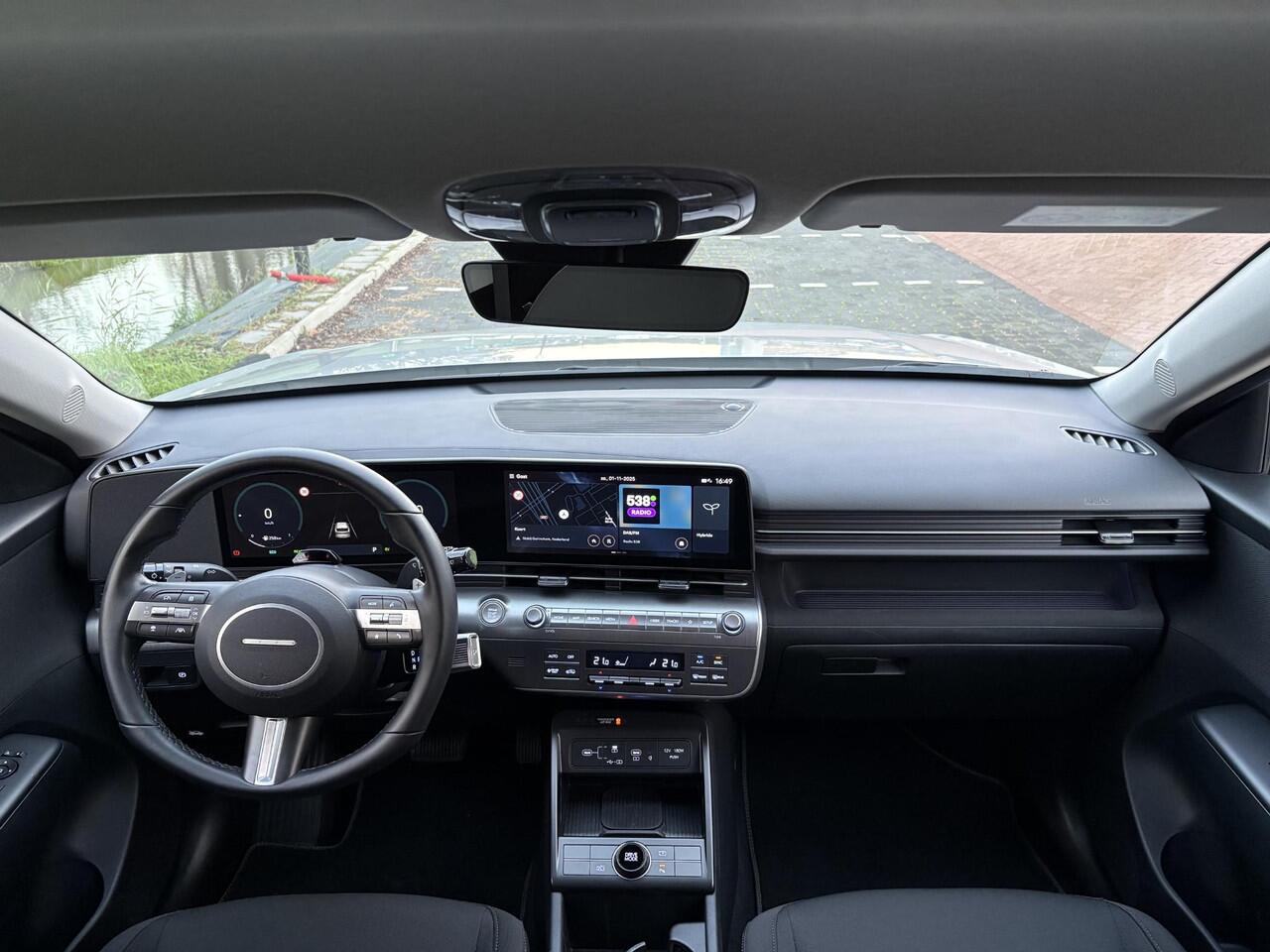 Hyundai Kona 1.6 GDI HEV 140pk Comfort | APPLE CARPLAY / ANDROID AUTO | CAMERA | PARKEERSENSOREN VOOR EN ACHTER | LM-VELGEN 18'' | NAVI | KEYLESS ENTRY |