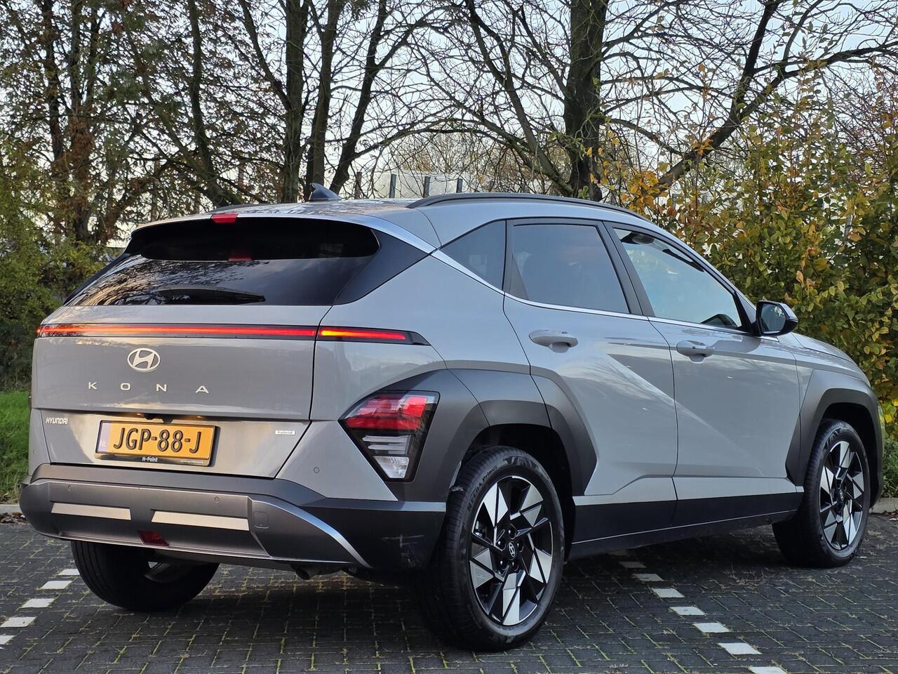 Hyundai Kona 1.6 GDI HEV 140pk Comfort | APPLE CARPLAY / ANDROID AUTO | CAMERA | PARKEERSENSOREN VOOR EN ACHTER | LM-VELGEN 18'' | NAVI | KEYLESS ENTRY |