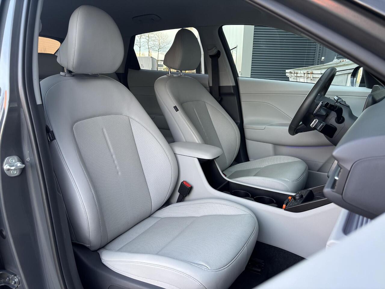 Hyundai Kona 1.6 GDI HEV Premium NL-Auto, Meest Luxe Uitvoering!