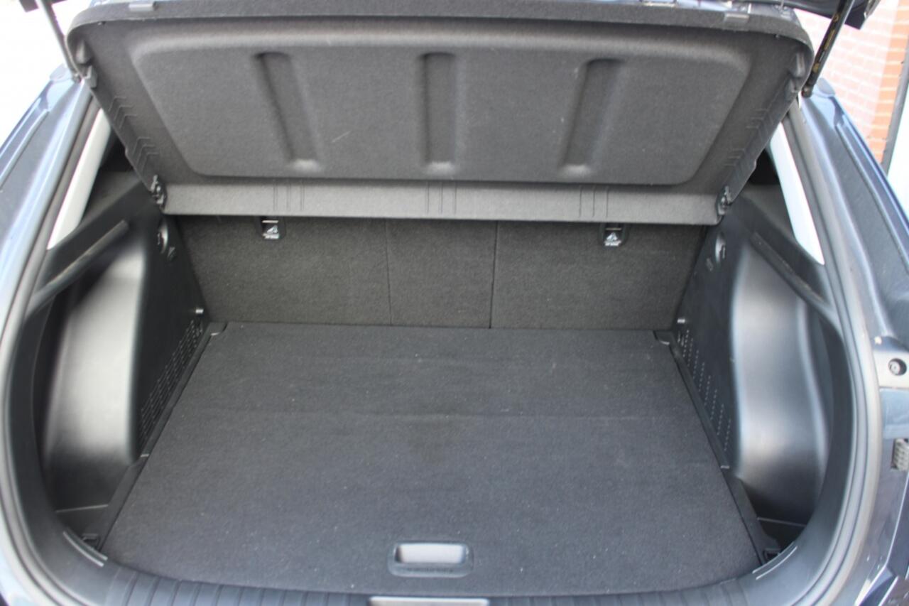 Hyundai Kona 1.6 GDI HEV Comfort Smart | Navigatie | Camera | Lichtmetaal